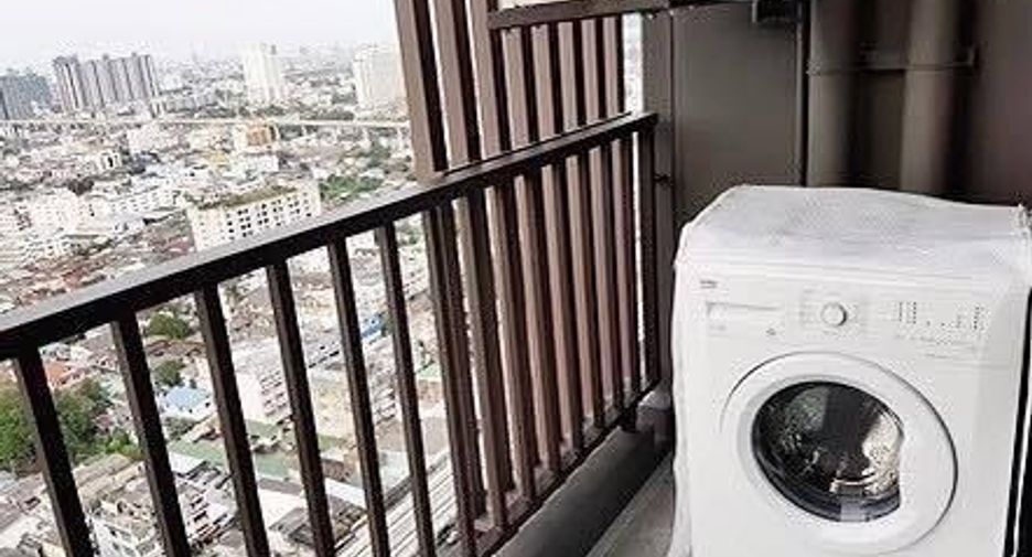 For rent 2 bedrooms condo in Bang Sue, Bangkok