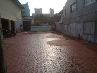 For rent 12 bedrooms house in Phaya Thai, Bangkok