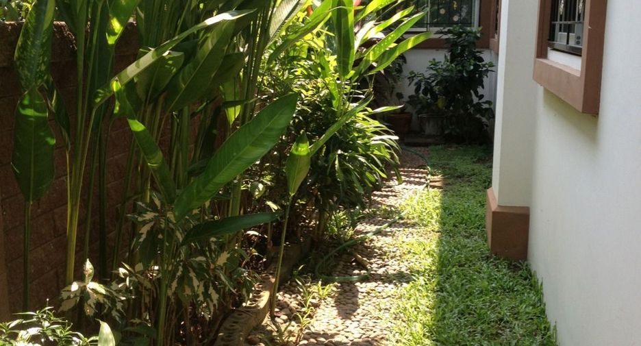 For sale 3 bedrooms house in Bang Phli, Samut Prakan