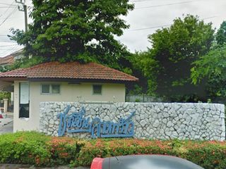 Haus zum Kauf mit 3 Zimmer in Lat Phrao, Bangkok