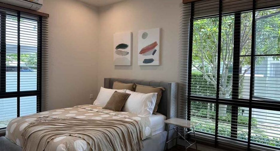 Casa en alquiler de 4 habitaciones en Bang Phli, Samut Prakan