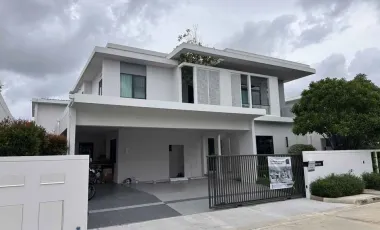 出租 4 卧室 独立屋 在 Bang Phli, Samut Prakan