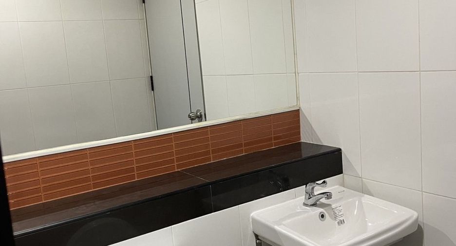 For sale studio condo in Bang Na, Bangkok