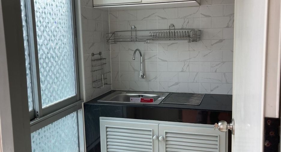 For sale studio condo in Bang Na, Bangkok