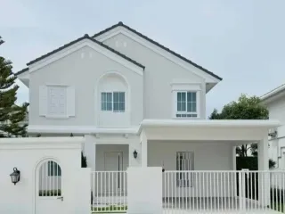 For rent 3 bedrooms house in Bang Phli, Samut Prakan