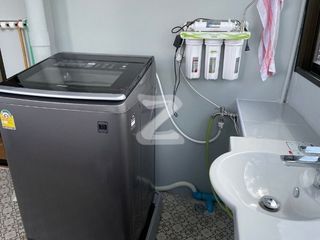 Аренда 2 спальни кондо в Ратчатхещи, Бангкок