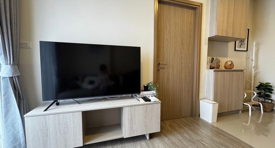 For rent 1 bed condo in Watthana, Bangkok