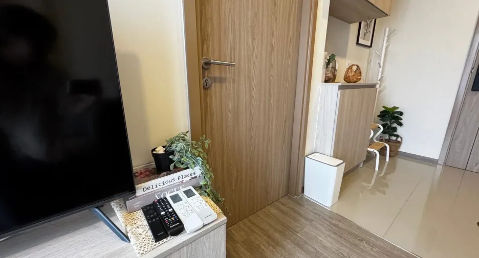 For rent 1 bed condo in Watthana, Bangkok