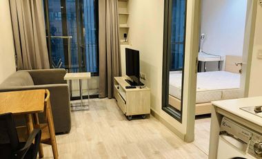 For rent 1 bed condo in Huai Khwang, Bangkok