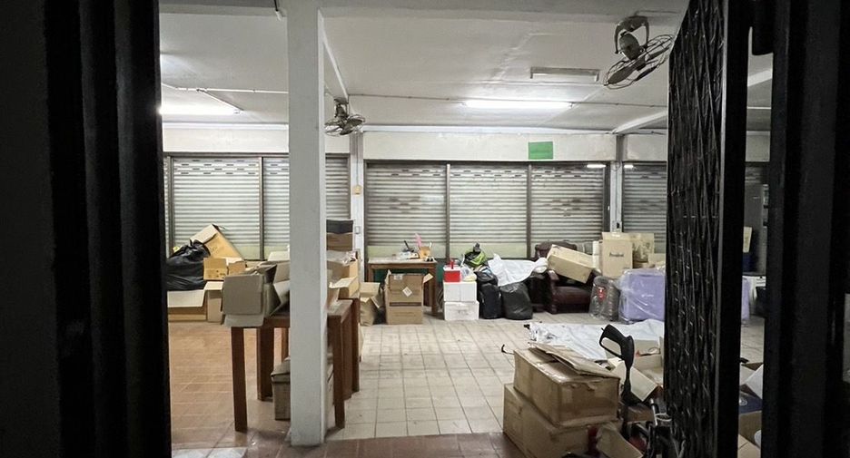 出售 5 卧室 独立屋 在 Lak Si, 曼谷