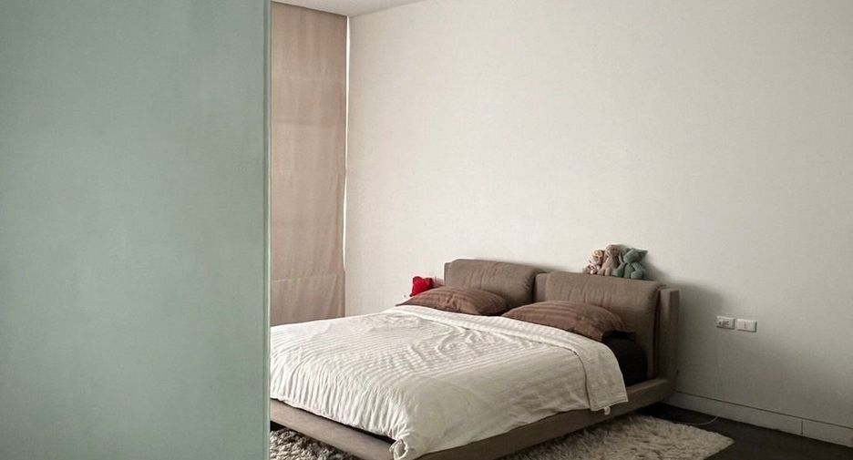 Продажа 2 спальни кондо в Кхлонг Тоеи, Бангкок