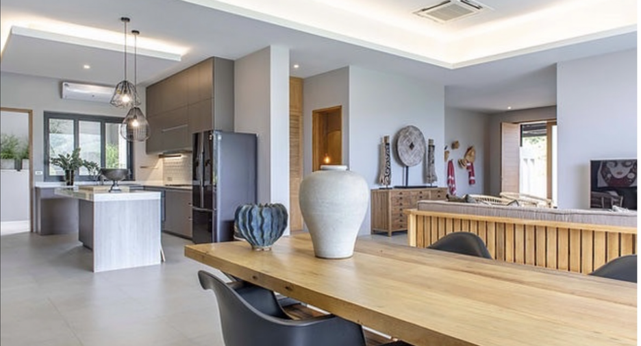 For sale 3 bedrooms villa in Thalang, Phuket