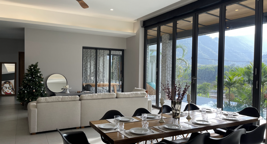 For sale 3 bedrooms villa in Thalang, Phuket