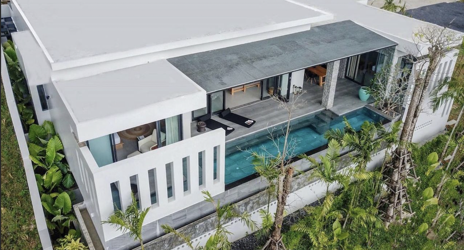 For sale 3 bedrooms villa in Thalang, Phuket