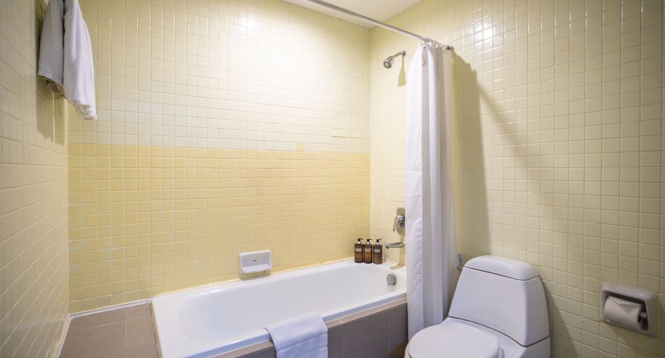 For rent 1 bed condo in Sathon, Bangkok