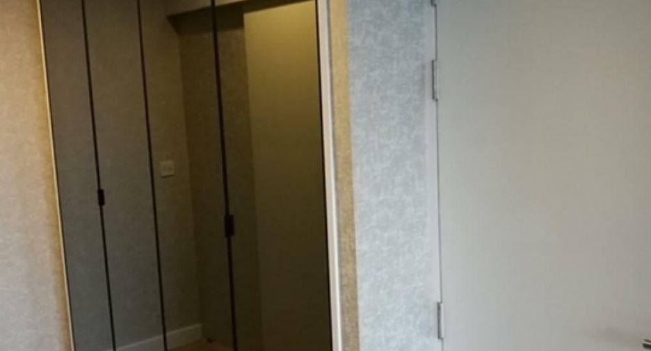 For rent and for sale 1 bed condo in Sathon, Bangkok
