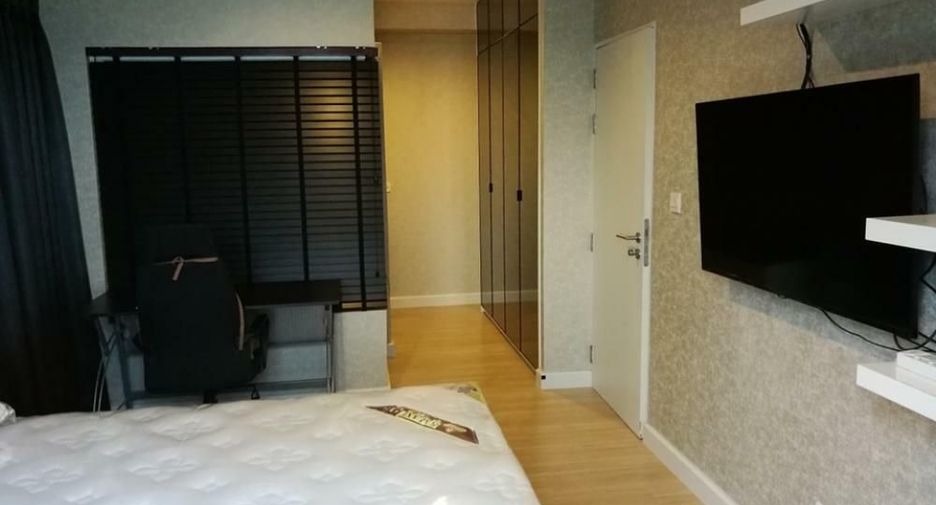 For rent and for sale 1 bed condo in Sathon, Bangkok
