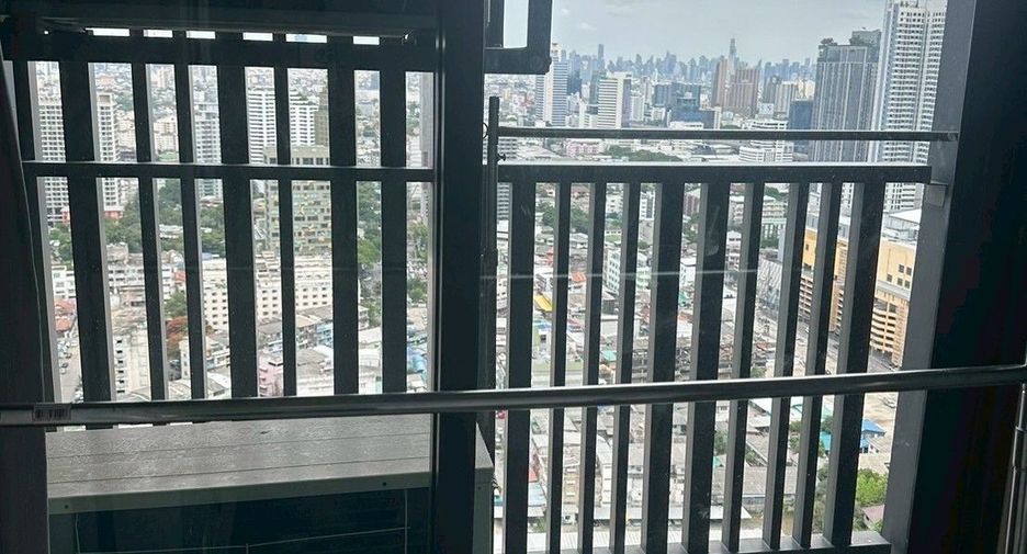 For sale and for rent 2 bedrooms condo in Chatuchak, Bangkok