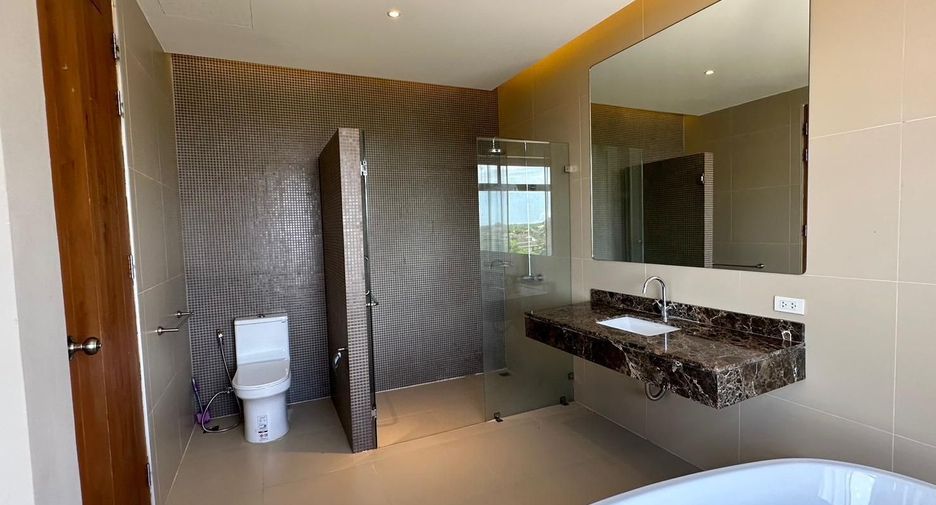 Villa en venta de 4 habitaciones en Mueang Phuket, Phuket