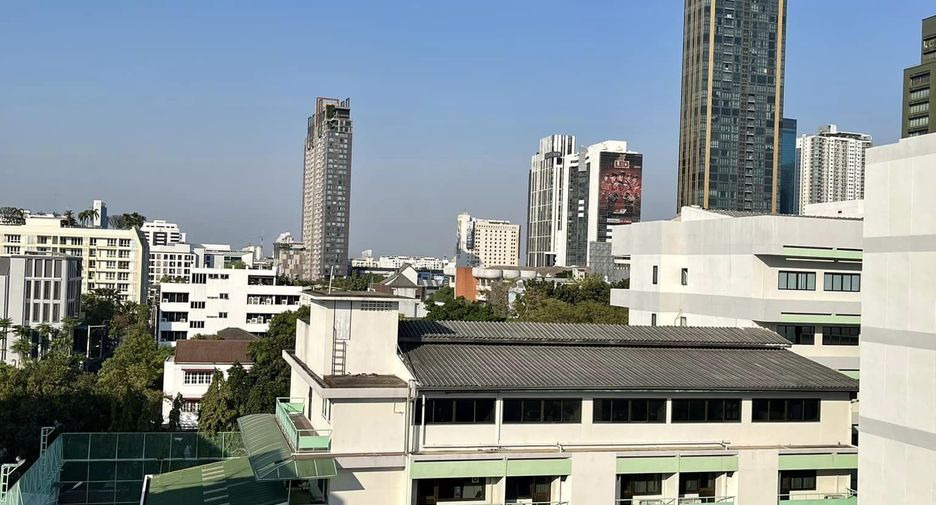 Wohnung zum Kauf mit 1 Zimmer in Watthana, Bangkok