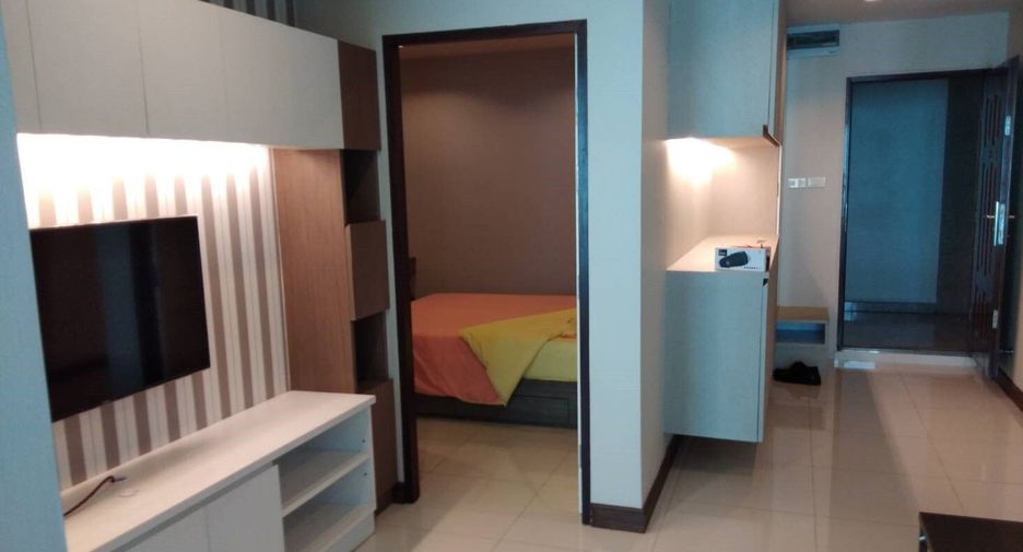 À vendre 2 chambres condo à Watthana, Bangkok
