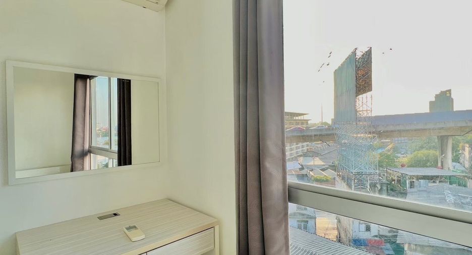 For sale 1 bed condo in Bang Kho Laem, Bangkok