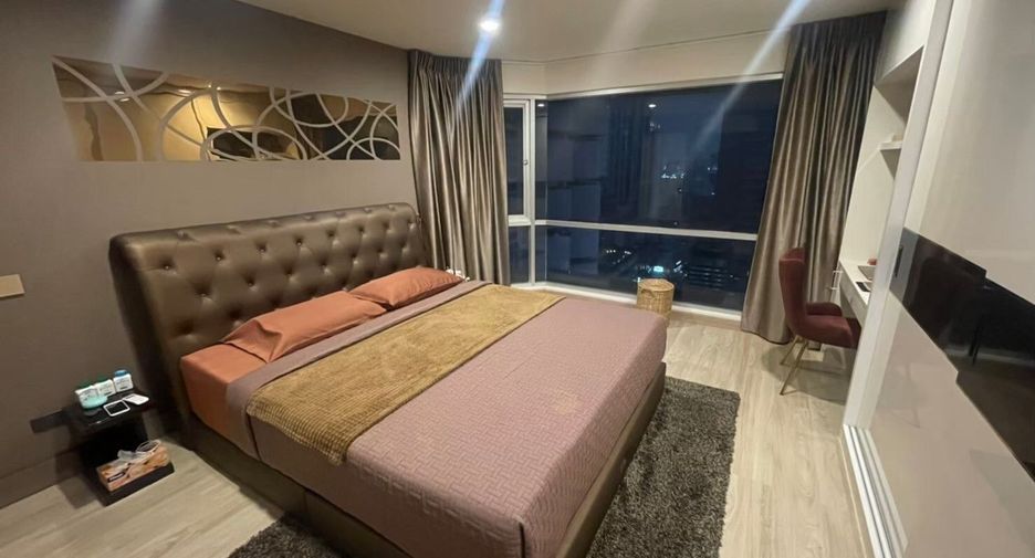 For rent 1 bed condo in Watthana, Bangkok