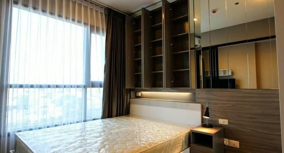 À vendre 1 chambre condo à Huai Khwang, Bangkok