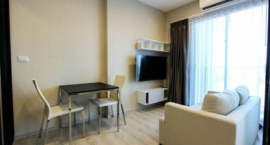 À vendre 1 chambre condo à Huai Khwang, Bangkok
