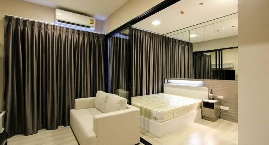 À vendre 1 chambre condo à Huai Khwang, Bangkok