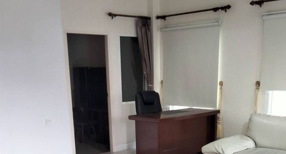 For rent 3 bedrooms house in Mueang Phuket, Phuket