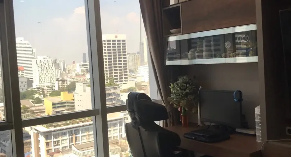 For sale 2 bedrooms condo in Sathon, Bangkok