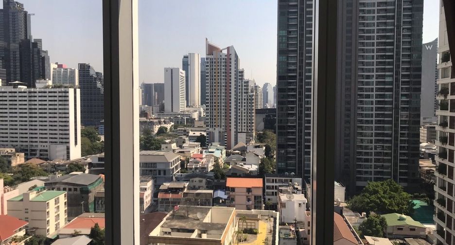 For sale 2 bedrooms condo in Sathon, Bangkok