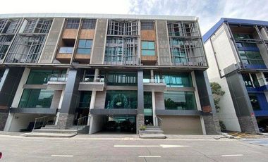 Casa adosada en alquiler de 1 habitaciones en Bang Phli, Samut Prakan