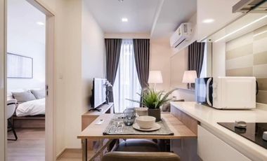 Wohnung zur Miete mit 1 Zimmer in Huai Khwang, Bangkok