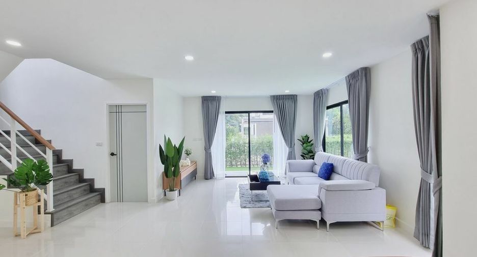For sale 3 bedrooms house in Prawet, Bangkok