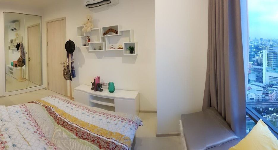Condo en alquiler de 1 habitaciones en Khlong Toei, Bangkok