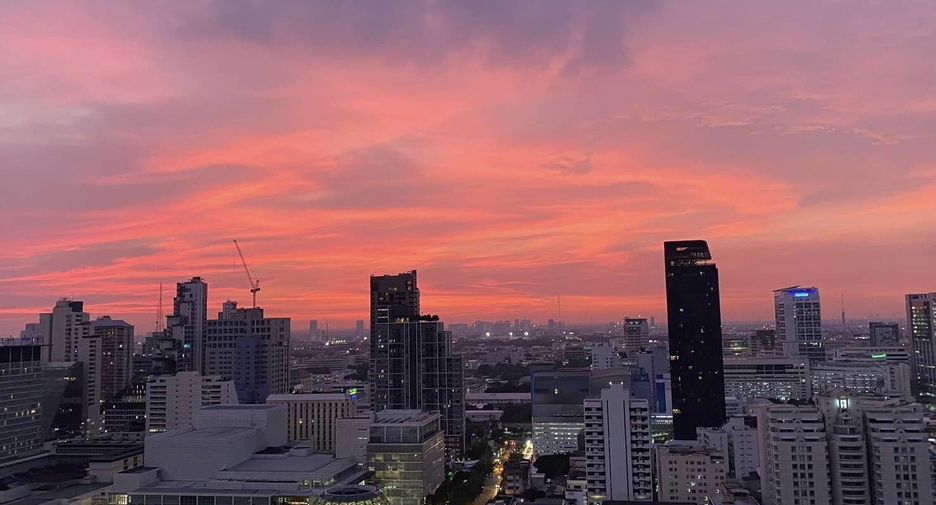 For rent 1 bed condo in Ratchathewi, Bangkok