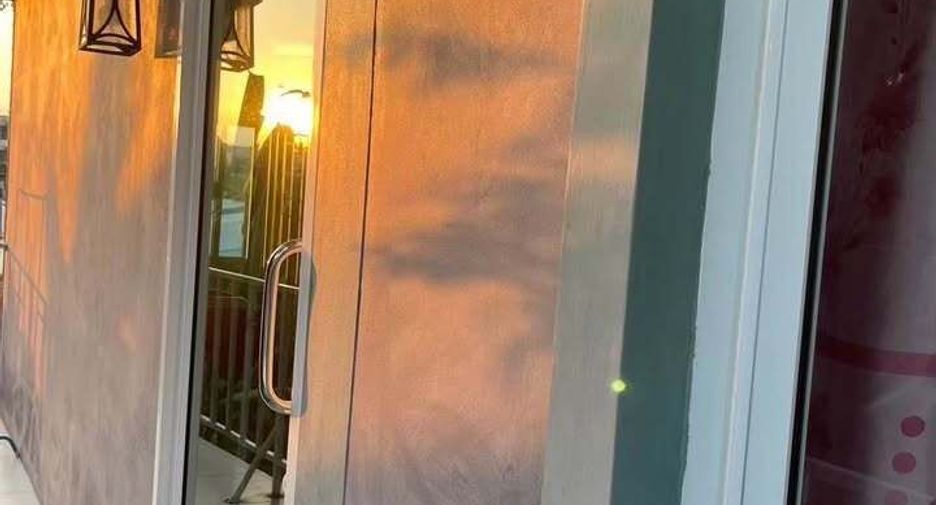 Haus zur Miete mit 5 Zimmer in Bang Khen, Bangkok