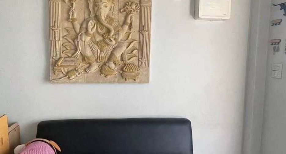 Haus zur Miete mit 5 Zimmer in Bang Khen, Bangkok