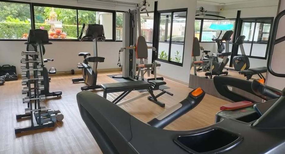 Продажа 2 спальни кондо в Лат Пхрао, Бангкок