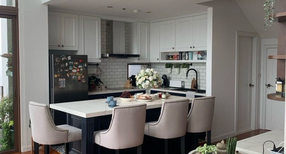 Продажа и аренда 3 спальни кондо в Кхлонг Тоеи, Бангкок