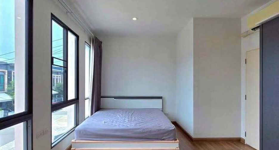 Аренда 3 спальни таунхаус в Bang Phli, Самутпракан