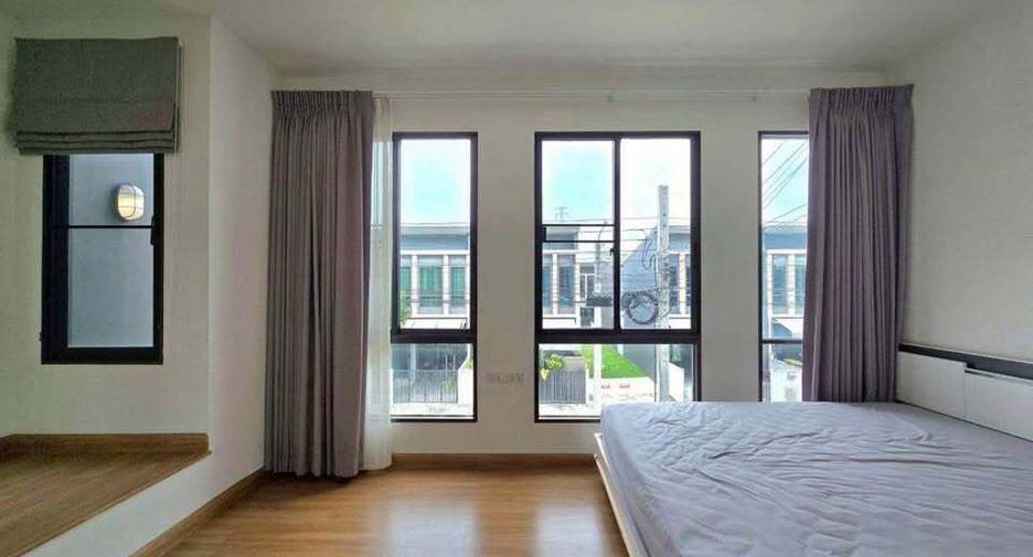 Аренда 3 спальни таунхаус в Bang Phli, Самутпракан