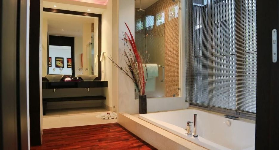 For rent 2 bedrooms condo in Mueang Phuket, Phuket