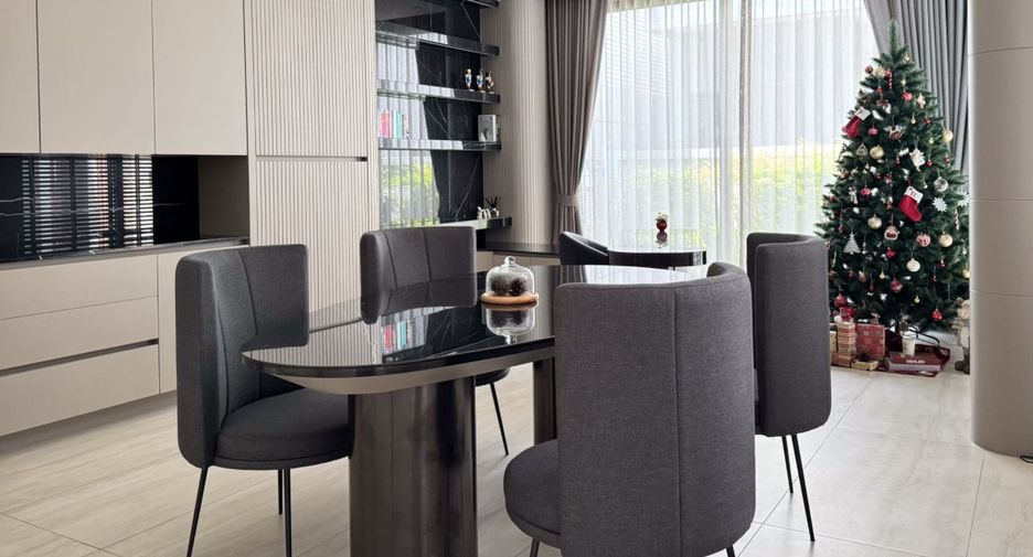For rent 4 bedrooms house in Suan Luang, Bangkok
