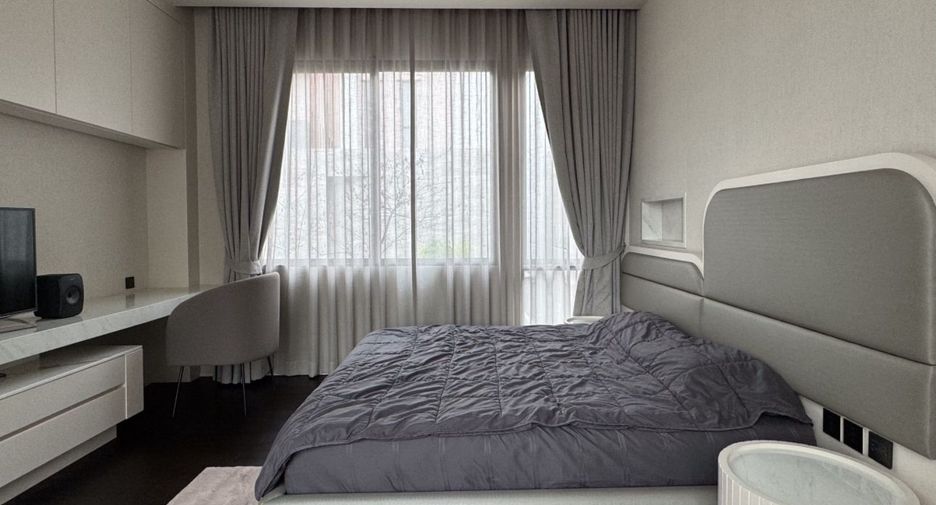 For rent 4 bedrooms house in Suan Luang, Bangkok