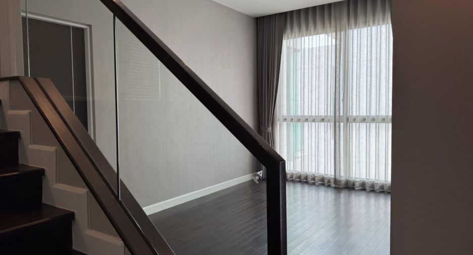 For rent 4 bedrooms house in Suan Luang, Bangkok