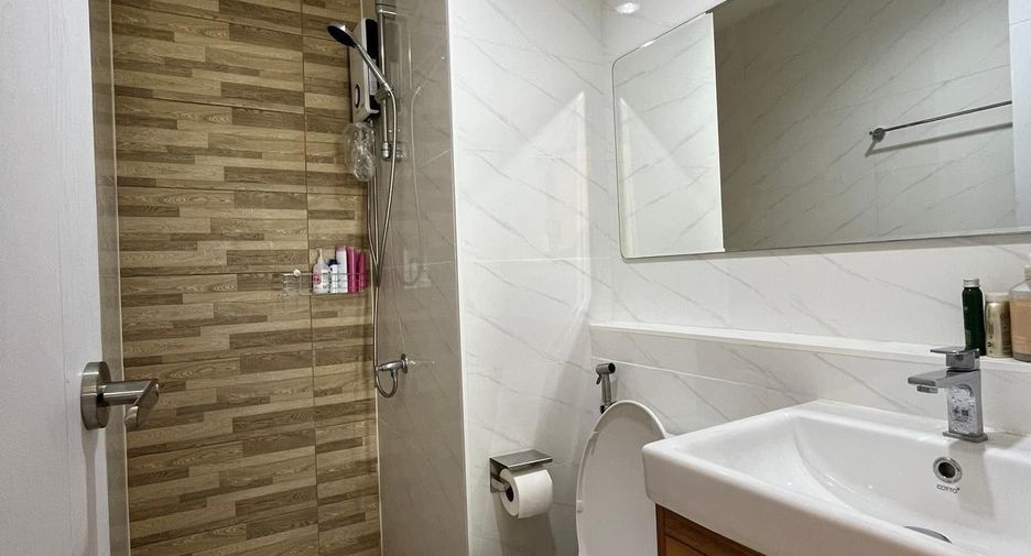 For rent 1 bed condo in Phaya Thai, Bangkok