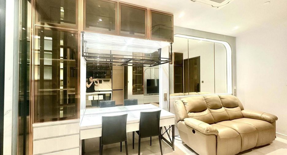 For rent 1 bed condo in Sathon, Bangkok